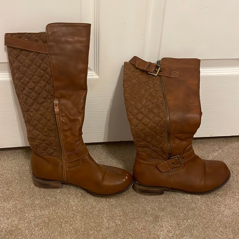 Brown boots